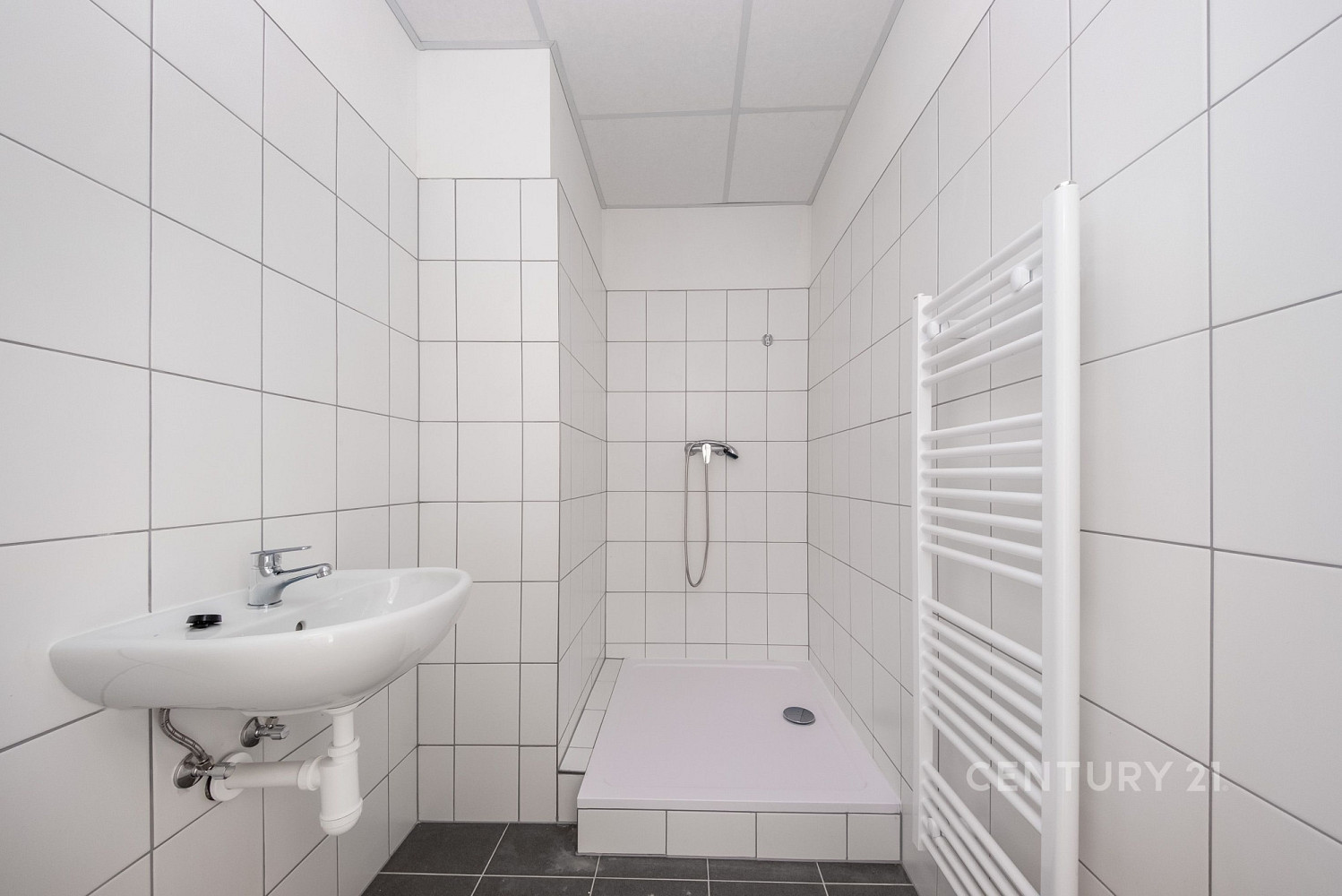 Pronájem bytu 1+kk 37 m² — photo 5