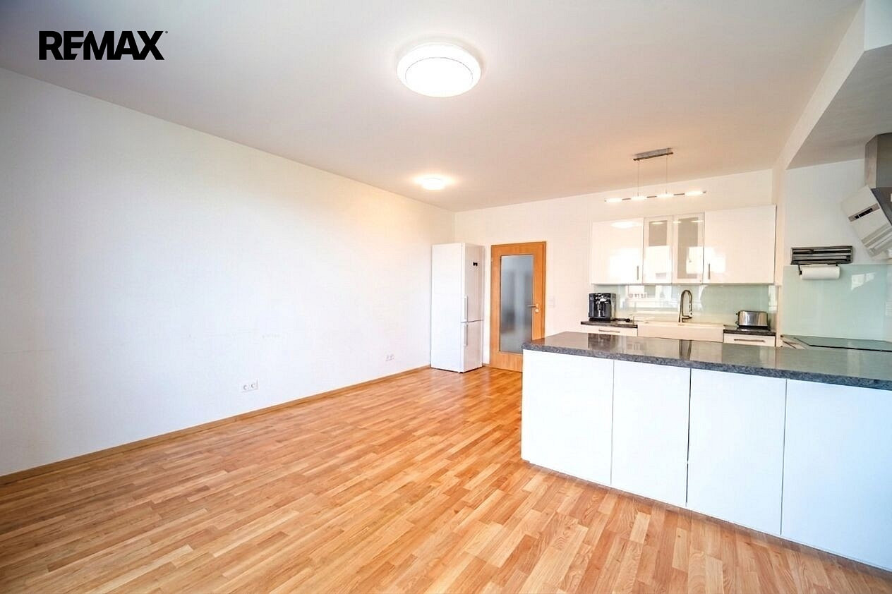 Prodej bytu 4+kk 93 m²
