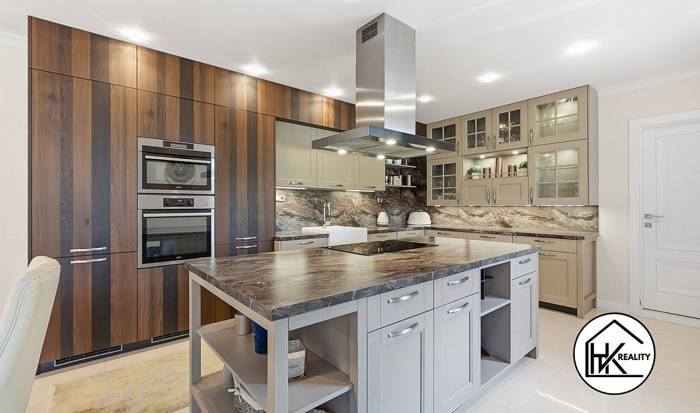 Prodej domu 300 m² s pozemkem 3 840 m², Libouchec – náhled fotky 14