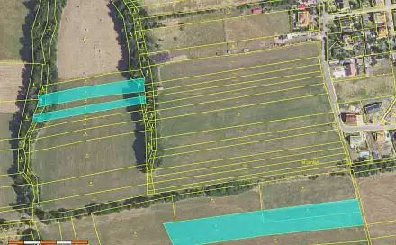 Prodej lesa 49 952 m², Hudlice, okres Beroun