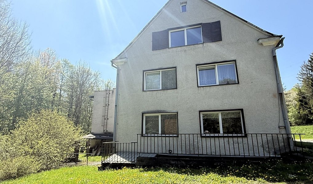 Prodej ubytovacího objektu 600 m², Horní Město – náhled fotky 32