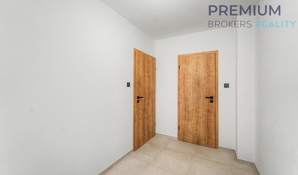 Prodej domu 102 m² s pozemkem 168 m², Nové Strašecí – náhled fotky 6