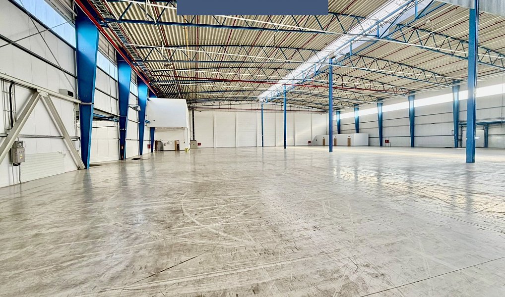 Pronájem skladovacích prostor 4 054 m², Kněževes – náhled fotky 3