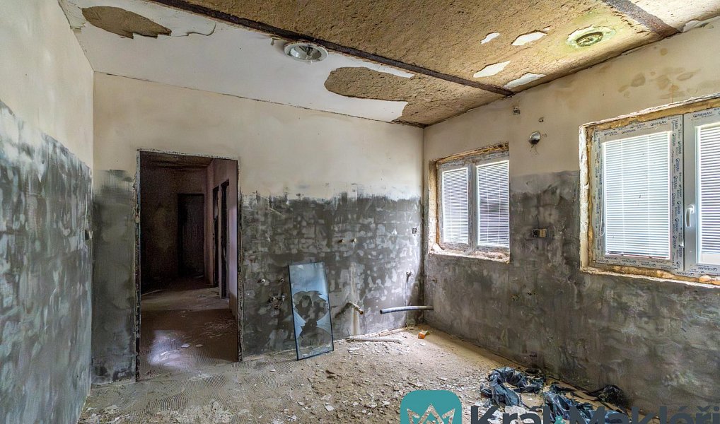 Prodej obchodních prostor 203 m², Dubí – náhled fotky 8