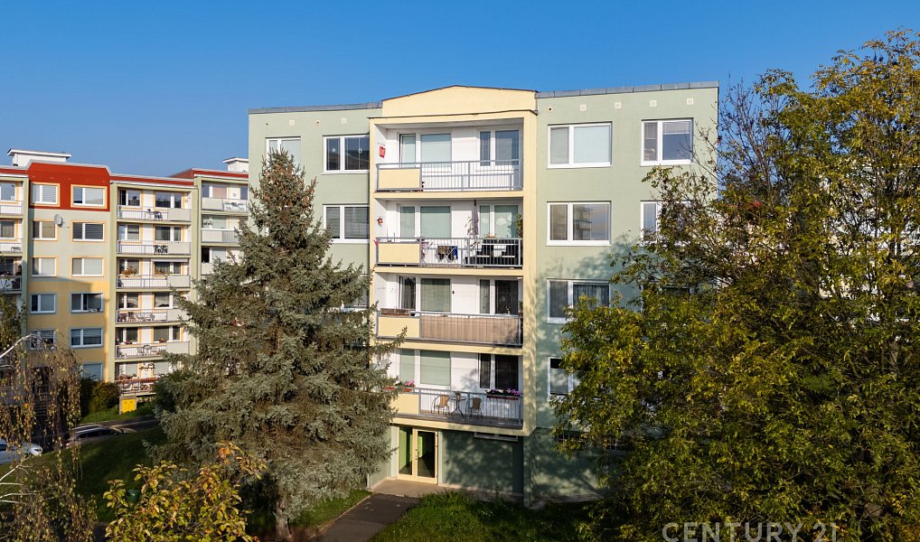 Prodej bytu 3+1, 73 m², Trnovany, Teplice