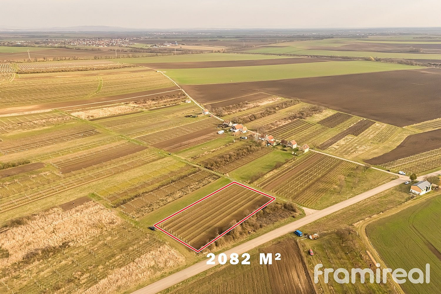 Prodej stavebního pozemku 1 593 m² — photo 2