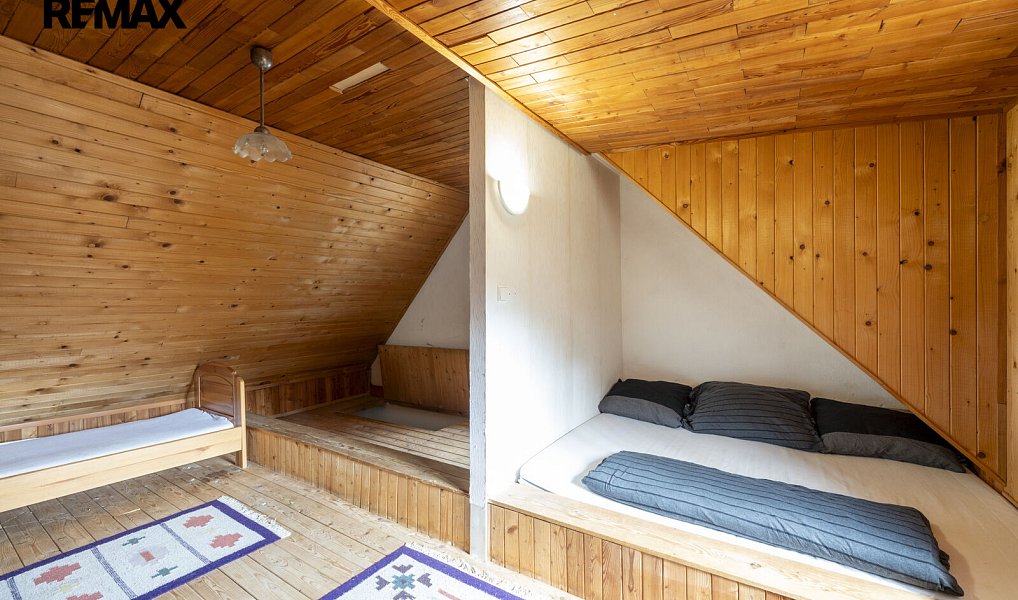 Prodej chaty/chalupy 160 m² s pozemkem 3 000 m², Velké Karlovice – náhled fotky 31