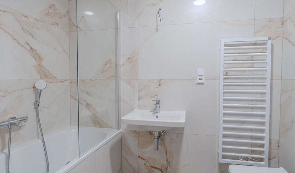 Prodej bytu 3+kk 95 m², Jablonec nad Nisou – náhled fotky 27