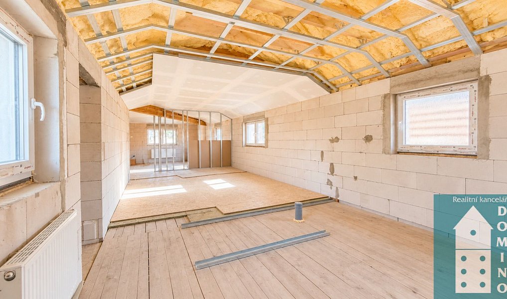 Prodej domu 241 m² s pozemkem 341 m², Halenkovice – náhled fotky 38