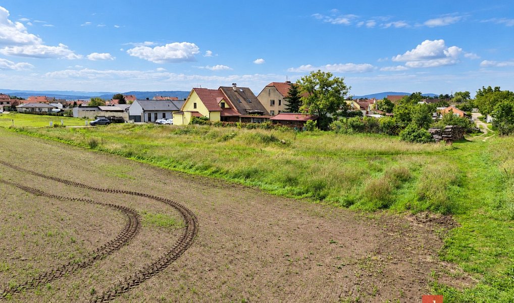 Prodej stavebního pozemku 1 019 m², Vranovice – náhled fotky 12