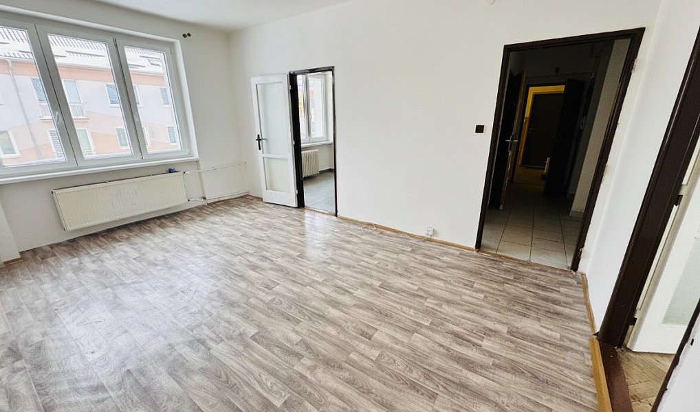 Pronájem bytu 2+1 58 m², Habartov – náhled fotky 3