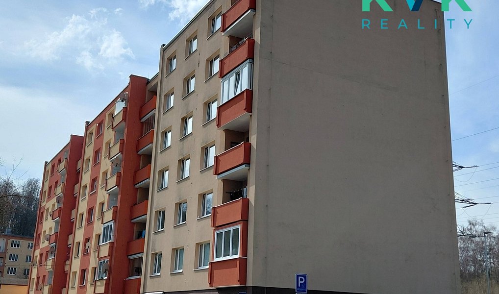 Prodej bytu 3+1 70 m², Loket – náhled fotky 16