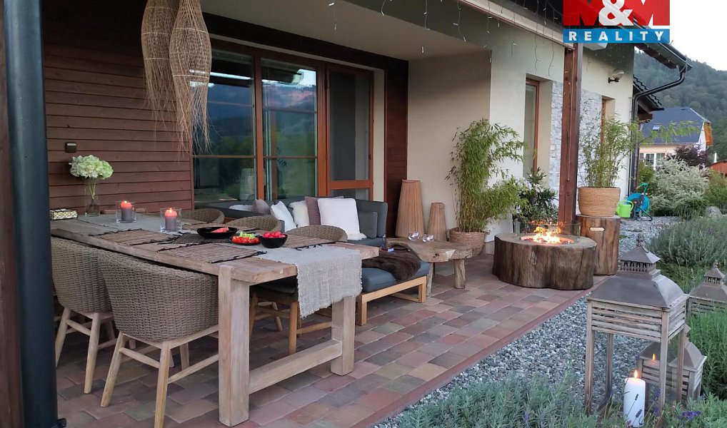 Prodej domu 179 m² s pozemkem 1 214 m², Jeseník – náhled fotky 2