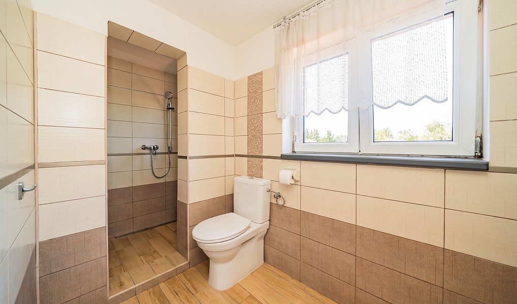 Prodej domu 130 m² s pozemkem 1 444 m², Žáky – náhled fotky 30