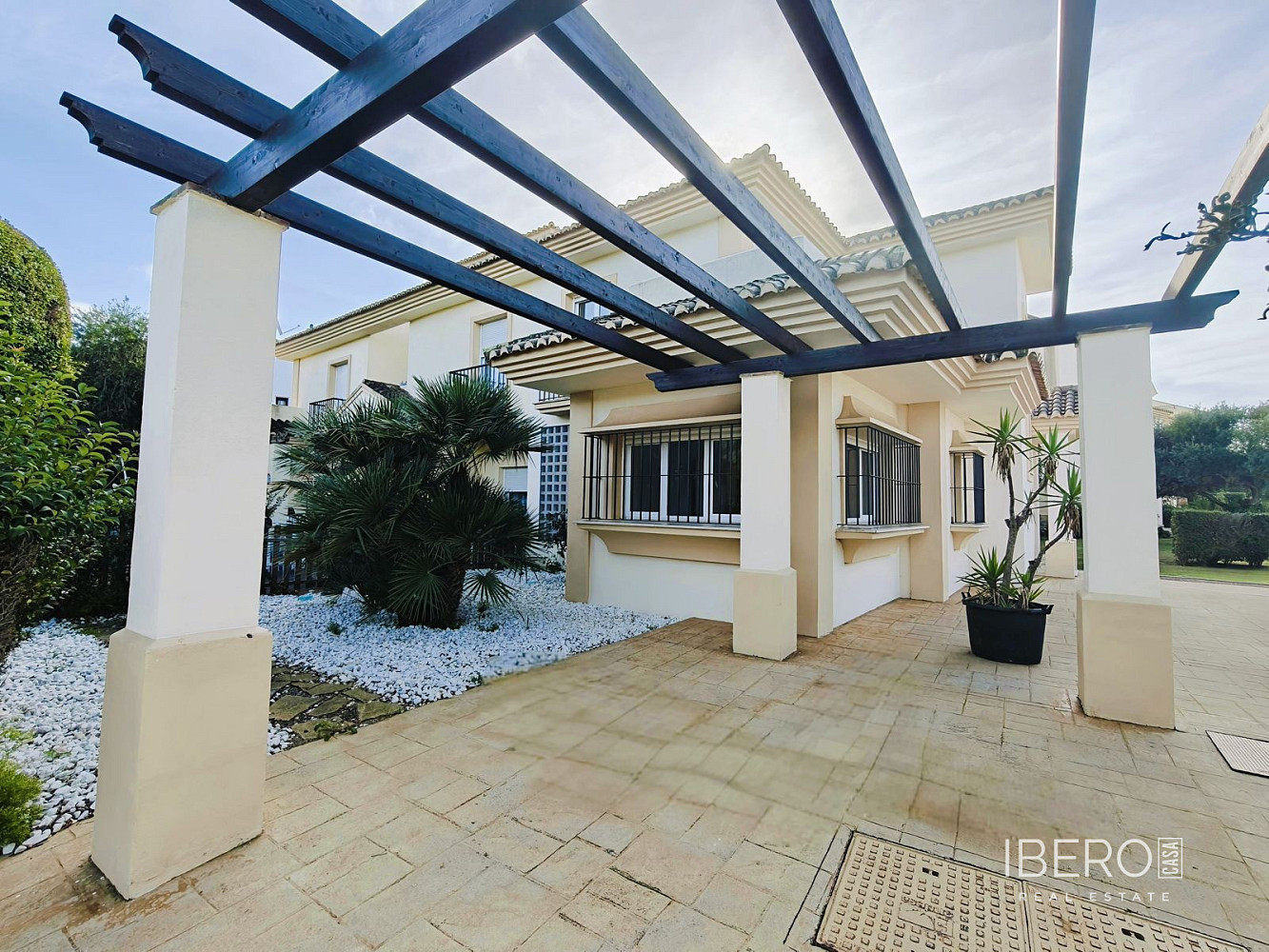 Prodej domu 168 m² s pozemkem 168 m² — photo 2
