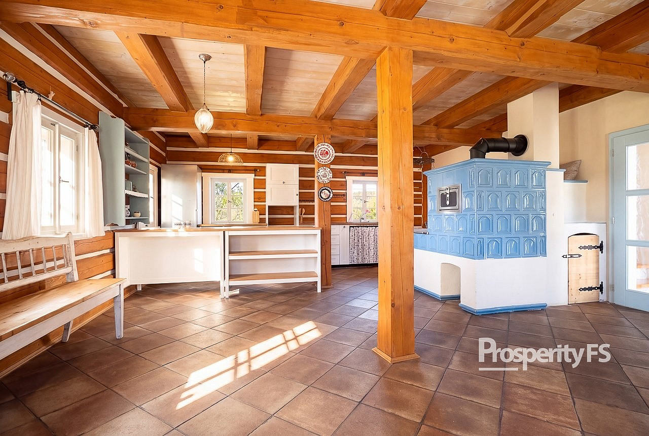 Prodej domu 200 m² s pozemkem 6 300 m²