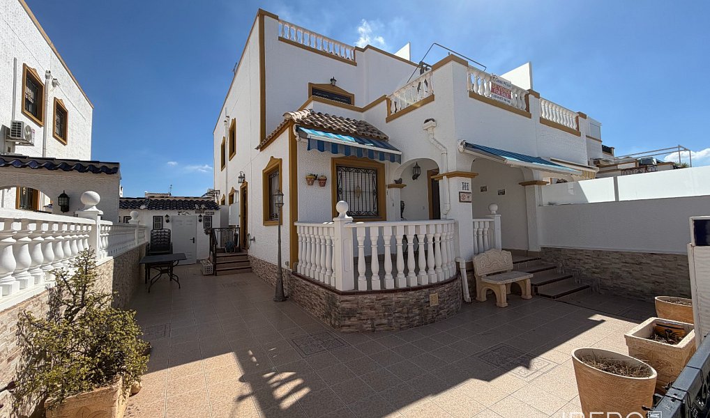 Prodej rodinného domu, 82 m², Orihuela