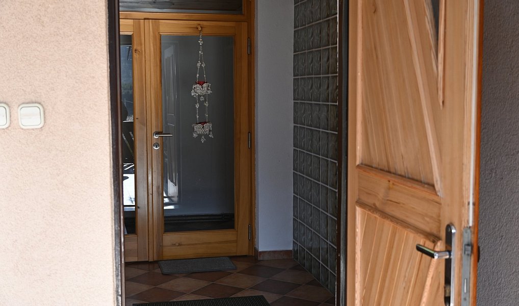 Prodej domu 302 m² s pozemkem 800 m², Oborná – náhled fotky 35