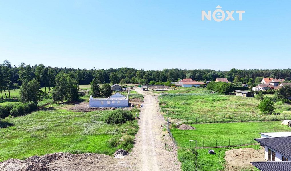 Prodej stavebního pozemku 1 290 m², Strašov – náhled fotky 9