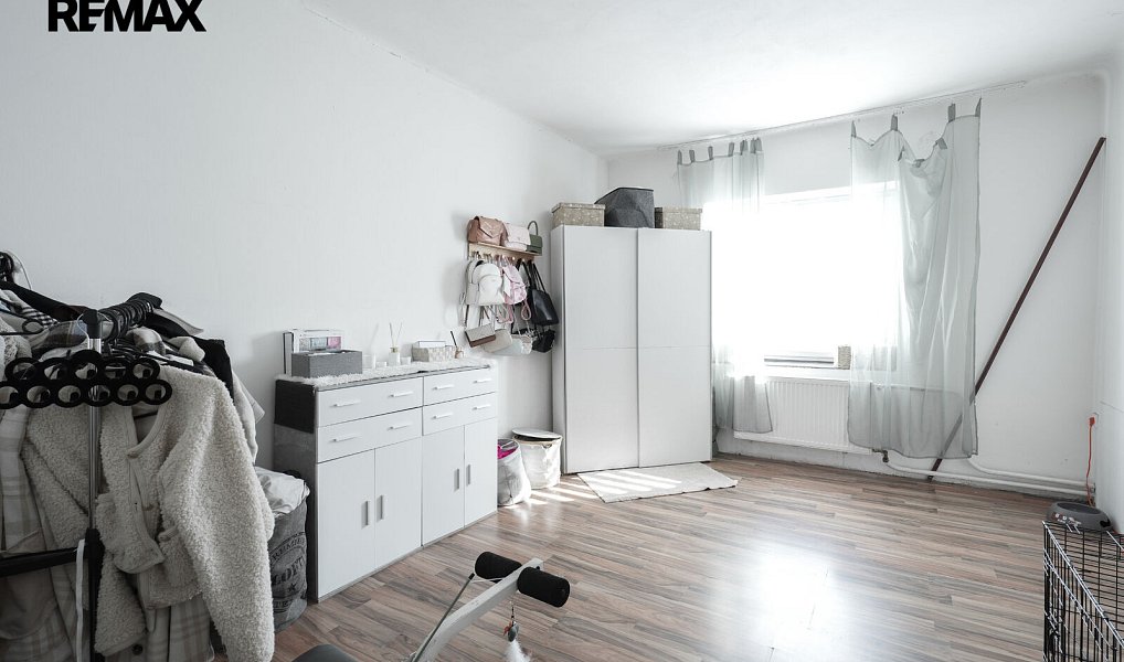 Prodej domu 270 m² s pozemkem 777 m², Zabrušany – náhled fotky 20