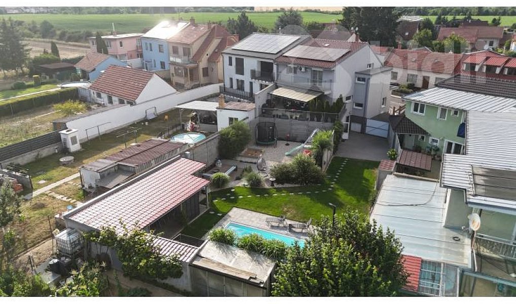 Prodej domu 299 m² s pozemkem 660 m², Ostopovice – náhled fotky 26