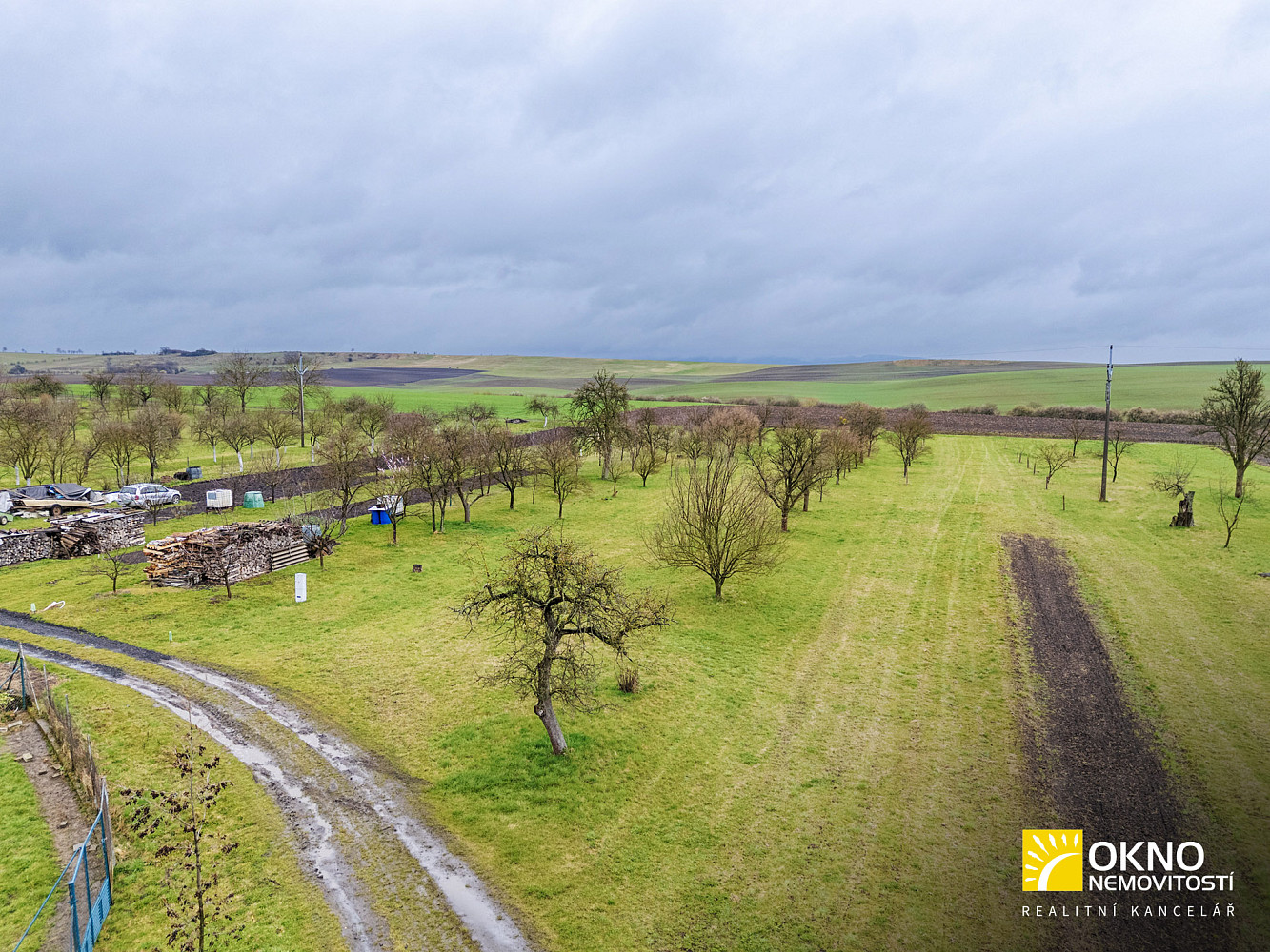 Prodej stavebního pozemku 2 118 m² – fotografie 5