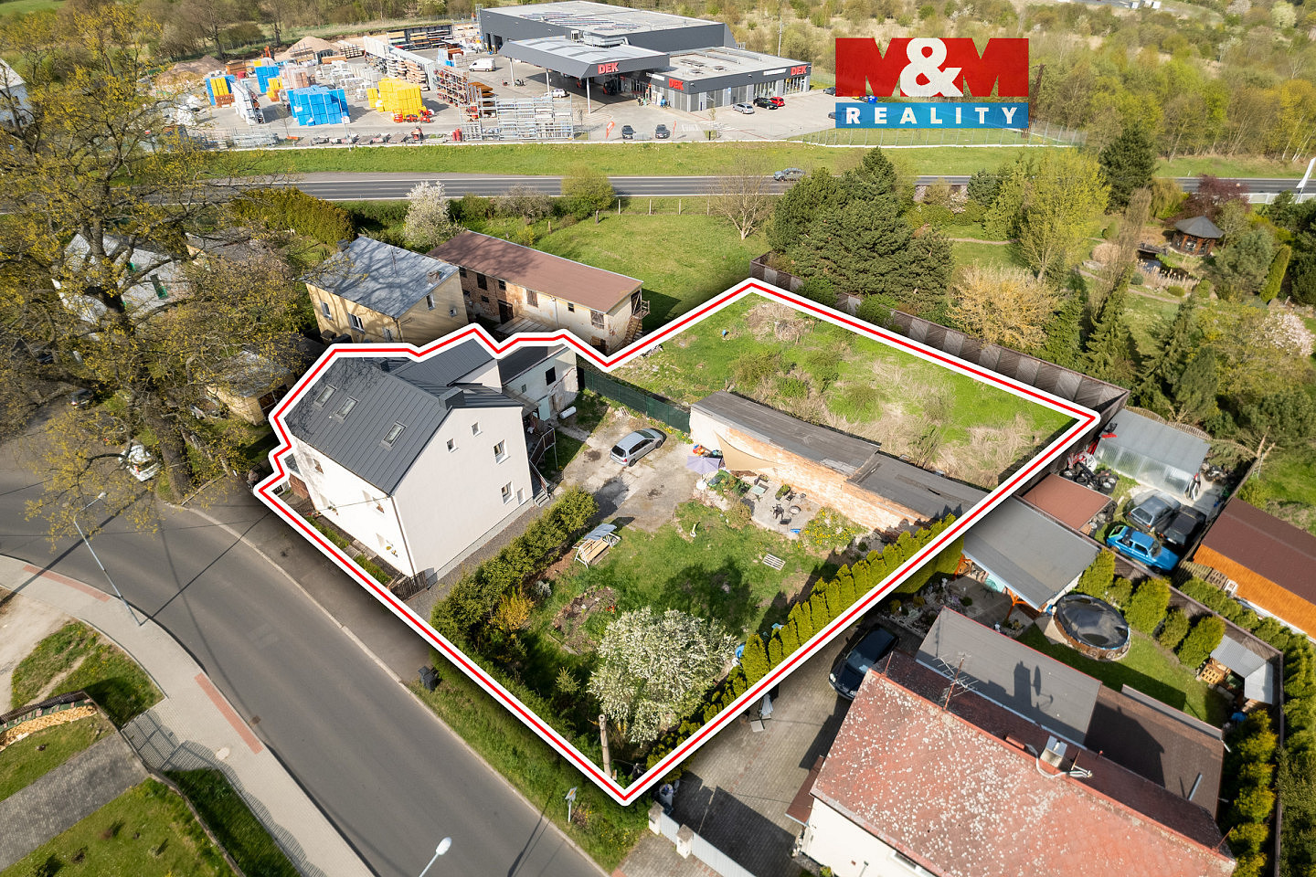 Prodej domu 200 m² s pozemkem 1 406 m²