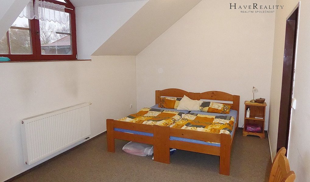 Pronájem bytu 1+kk 22 m², Benešov – náhled fotky 2