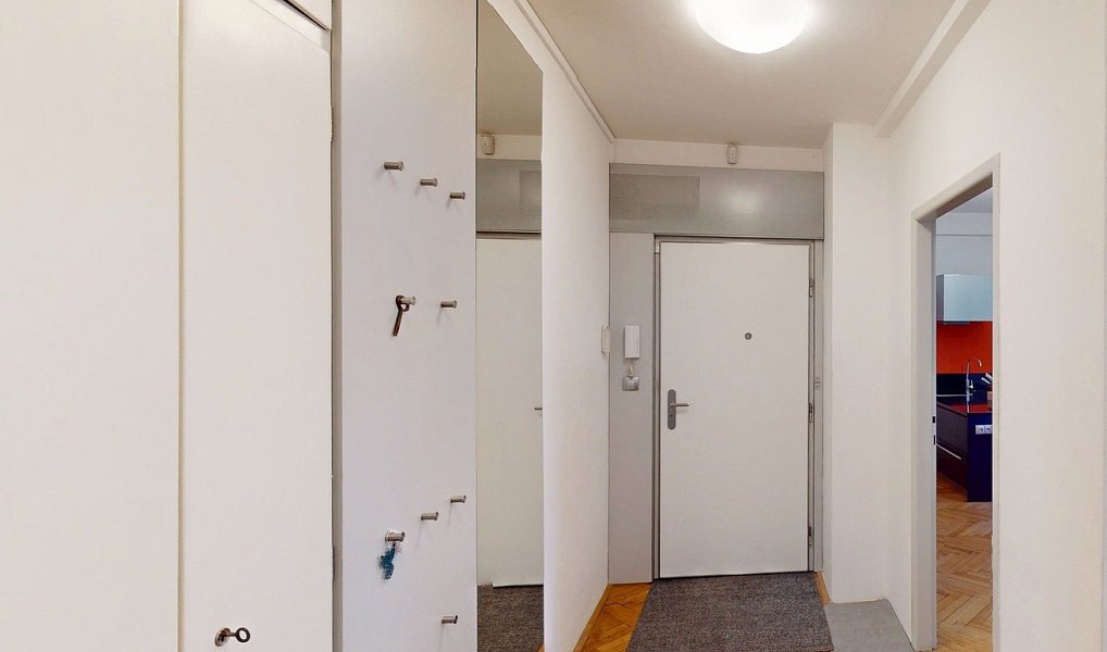 Pronájem bytu 4+kk 120 m², Praha – náhled fotky 25