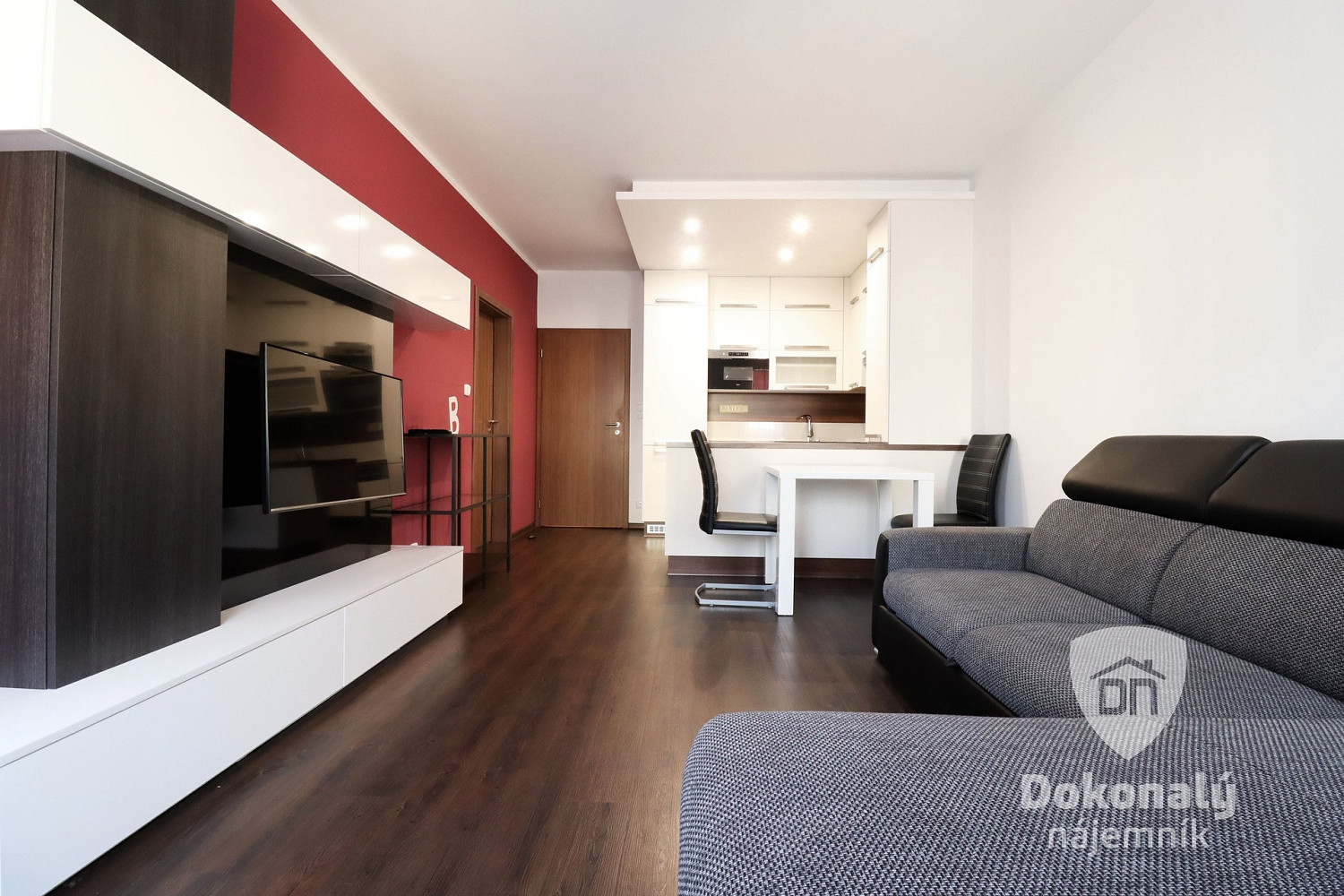 Pronájem bytu 2+kk 49 m² – fotografie 5