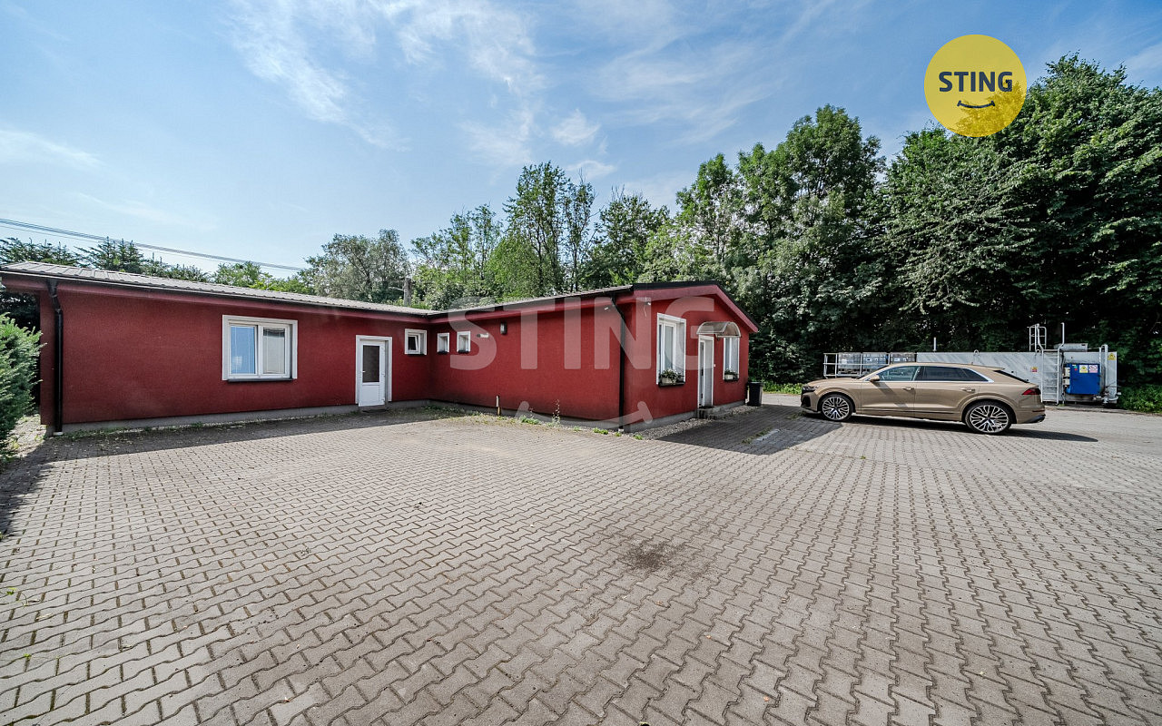 Prodej kanceláře 156 m²