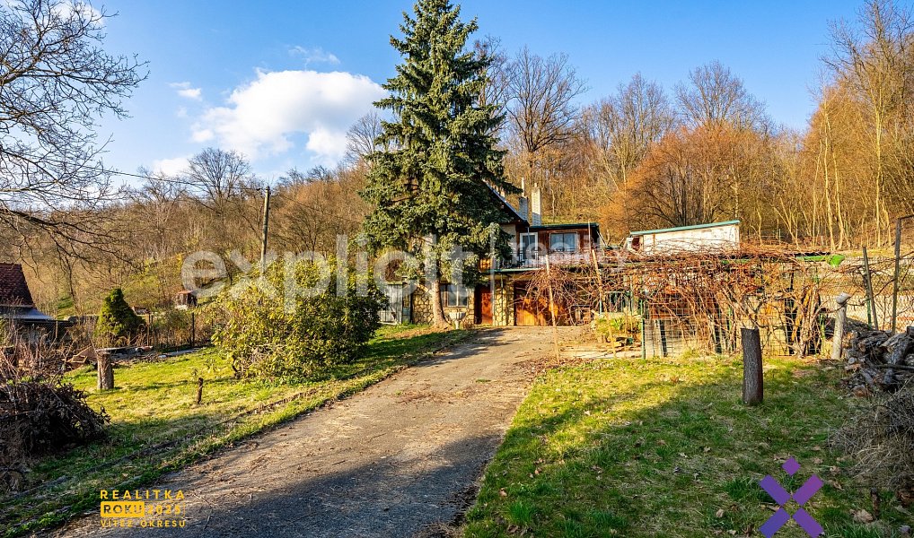 Prodej stavebního pozemku 1 327 m², Zlín – náhled fotky 7