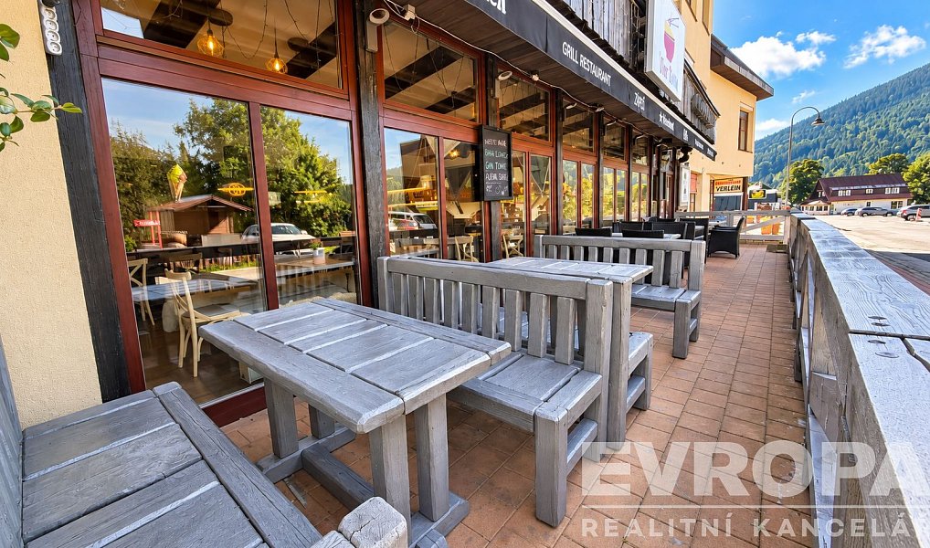 Prodej restaurace 528 m², Harrachov – náhled fotky 6