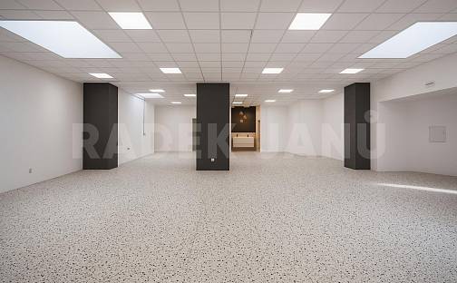 Pronájem obchodních prostor 204 m², Nerudova, Tábor