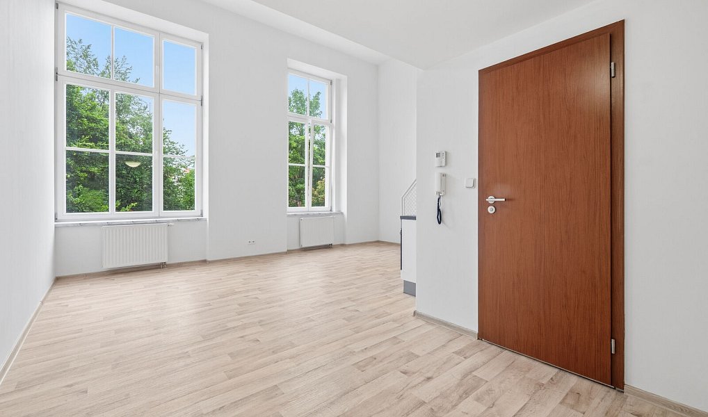 Pronájem bytu 2+kk 49 m², Opava – náhled fotky 6