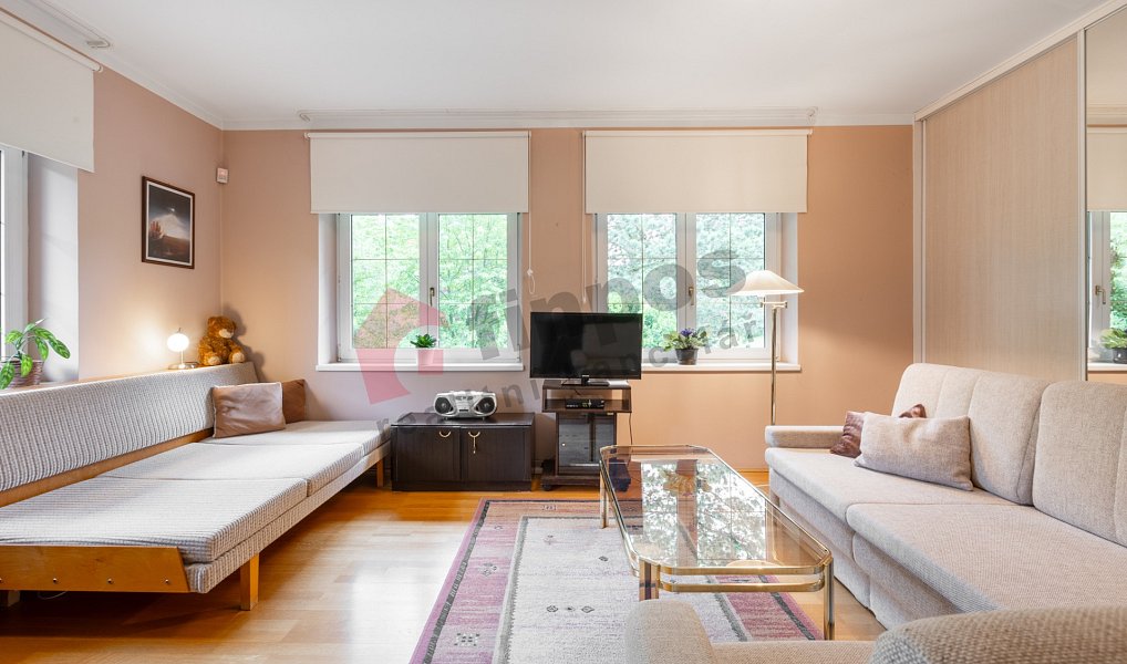 Prodej domu 386 m² s pozemkem 2 480 m², Hvězdonice – náhled fotky 16