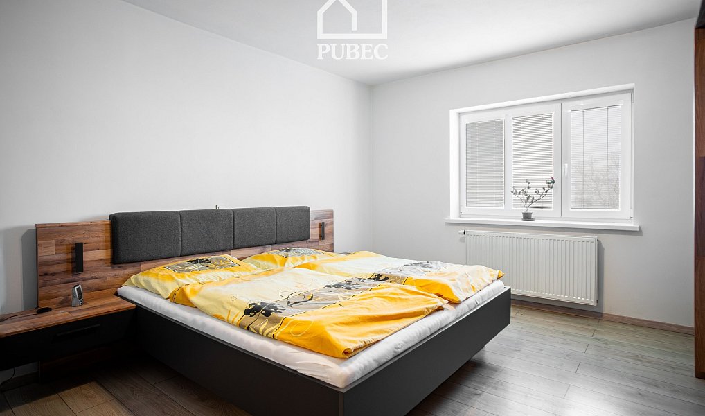 Prodej domu 275 m² s pozemkem 4 515 m², Jarov – náhled fotky 9