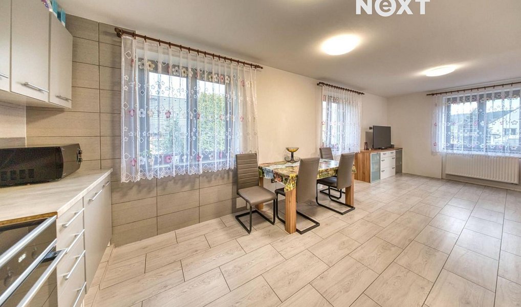 Prodej domu 140 m² s pozemkem 902 m², Zbytiny – náhled fotky 8
