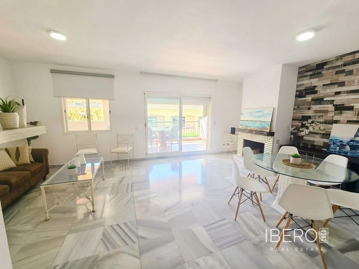 Piso 4+kk – Benalmádena, Arroyo de la Miel - Vista 5