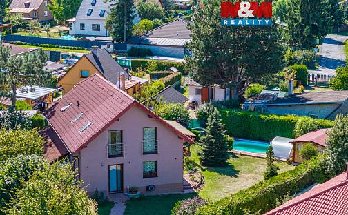 Prodej domu 159 m² s pozemkem 855 m², Na Moklině, Svojetice, okres Praha-východ