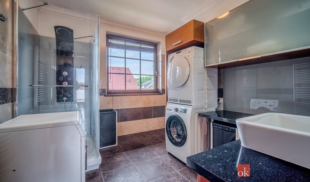 Prodej domu 307 m² s pozemkem 874 m², Praha – náhled fotky 20