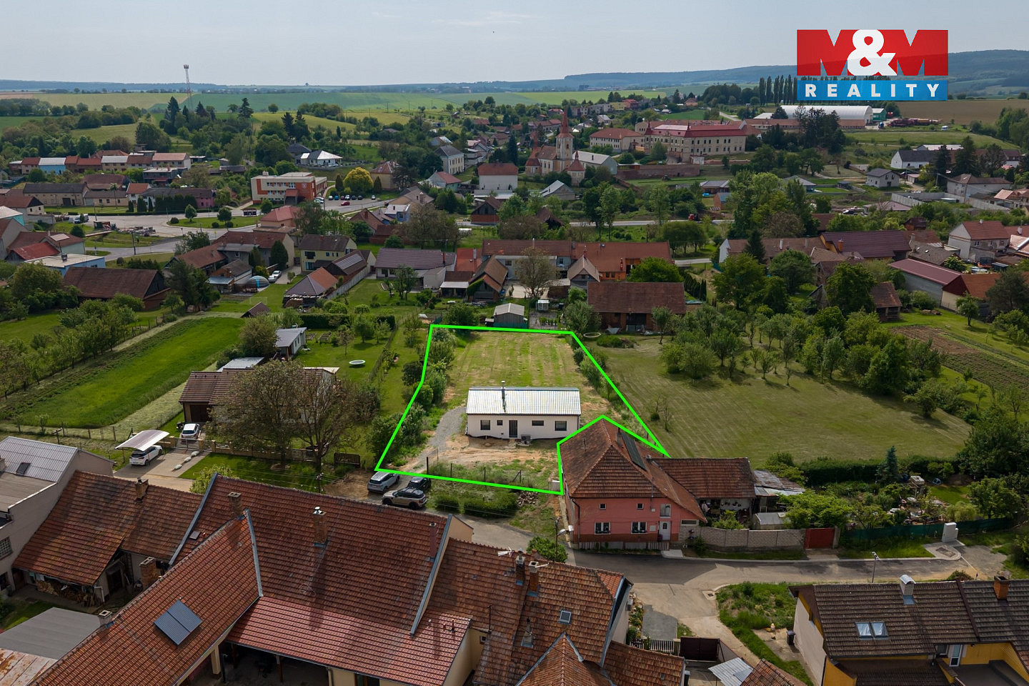 Prodej domu 114 m² s pozemkem 1 876 m² — photo 2