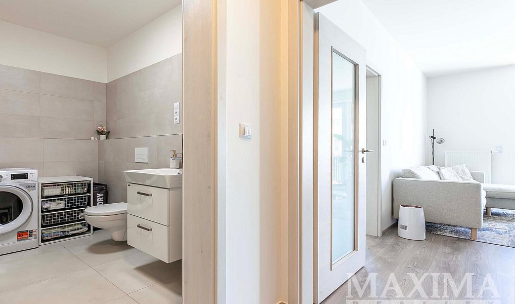 Pronájem bytu 2+kk 50 m², Kladno – náhled fotky 11