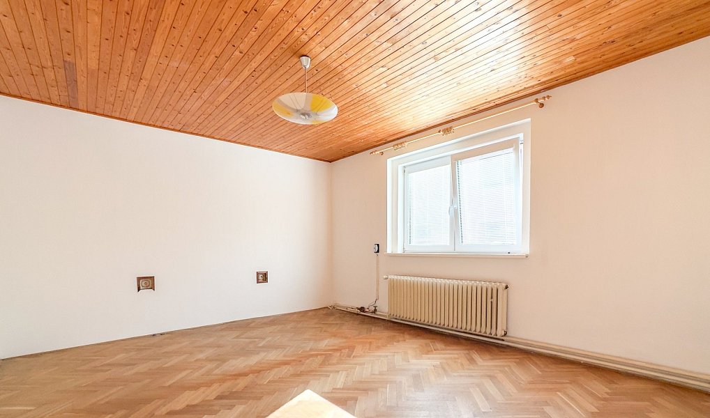 Prodej domu 247 m² s pozemkem 1 094 m², Pelhřimov – náhled fotky 10
