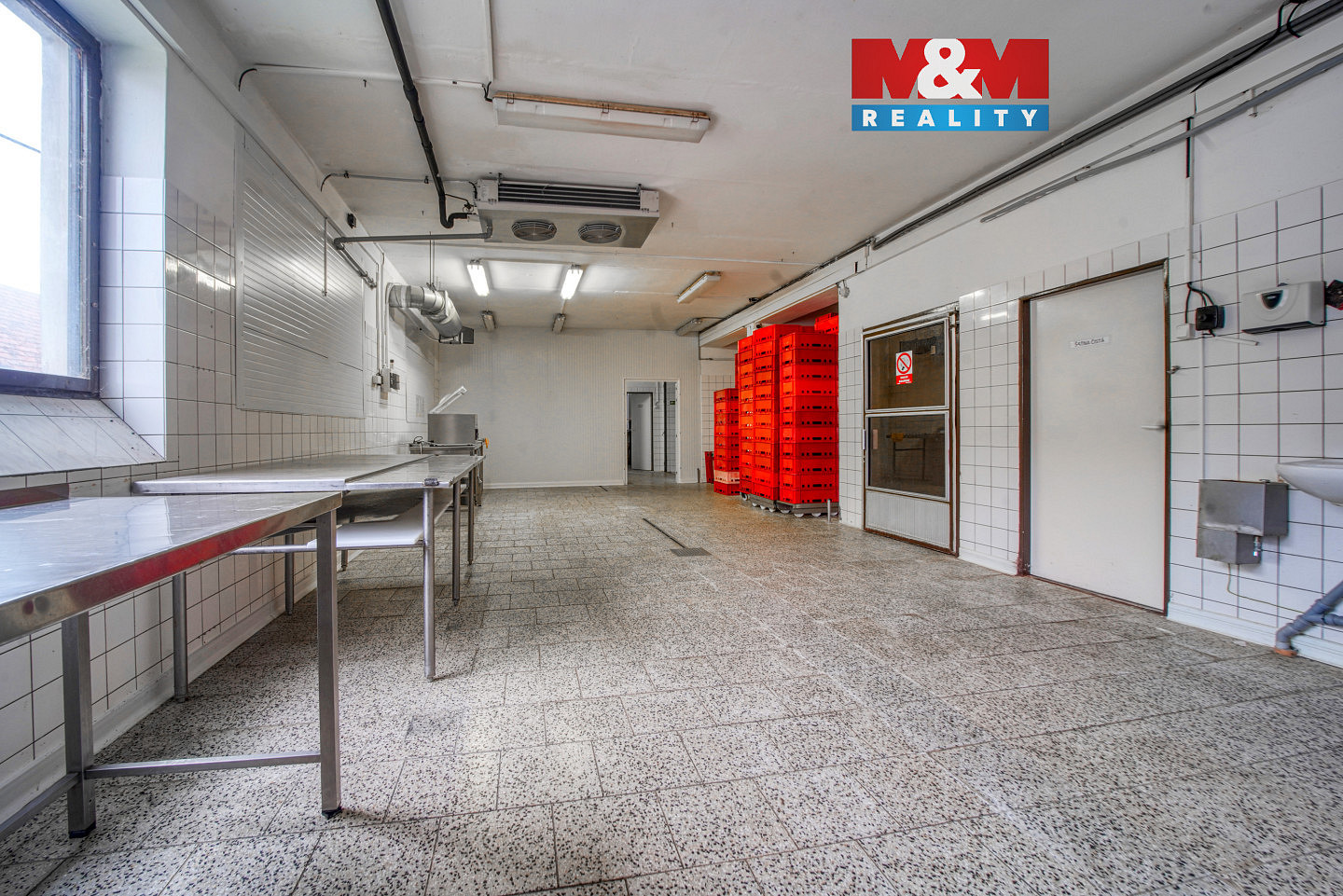 Prodej výrobních prostor 377 m²