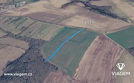 Prodej pole 4 306 m², Dobrkovice, okres Zlín