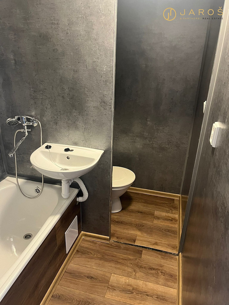 Pronájem bytu 1+1 36 m² – fotografie 5