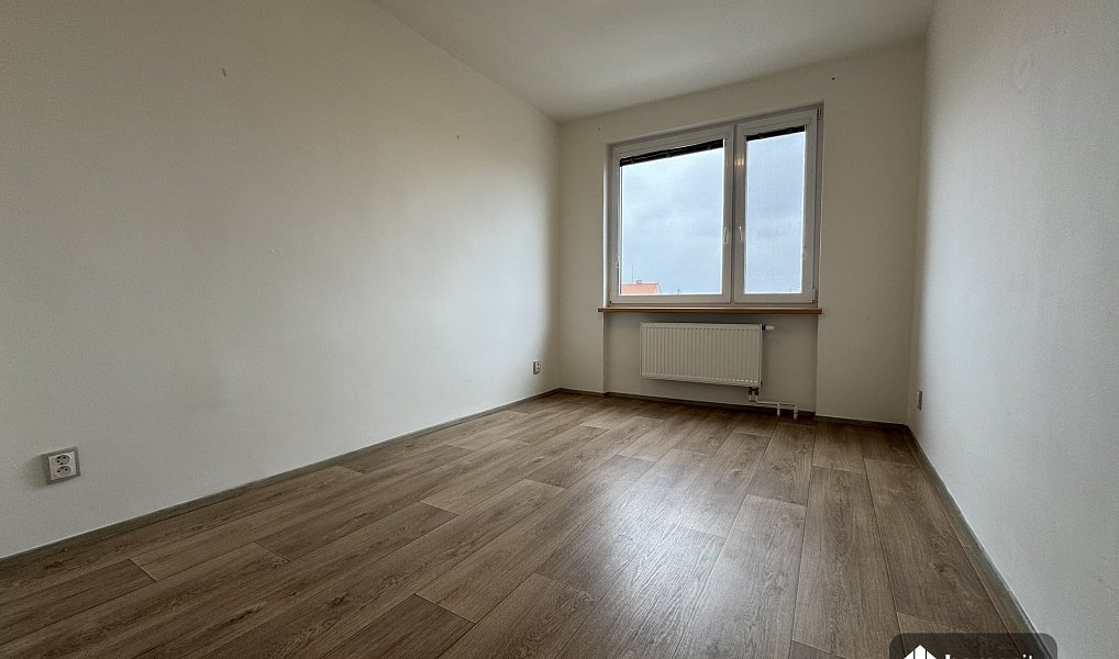 Pronájem bytu 3+1 68 m², Pardubice – náhled fotky 6