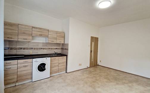Pronájem bytu 1+kk 25 m², Kosmonautů, Havířov - Podlesí, okres Karviná