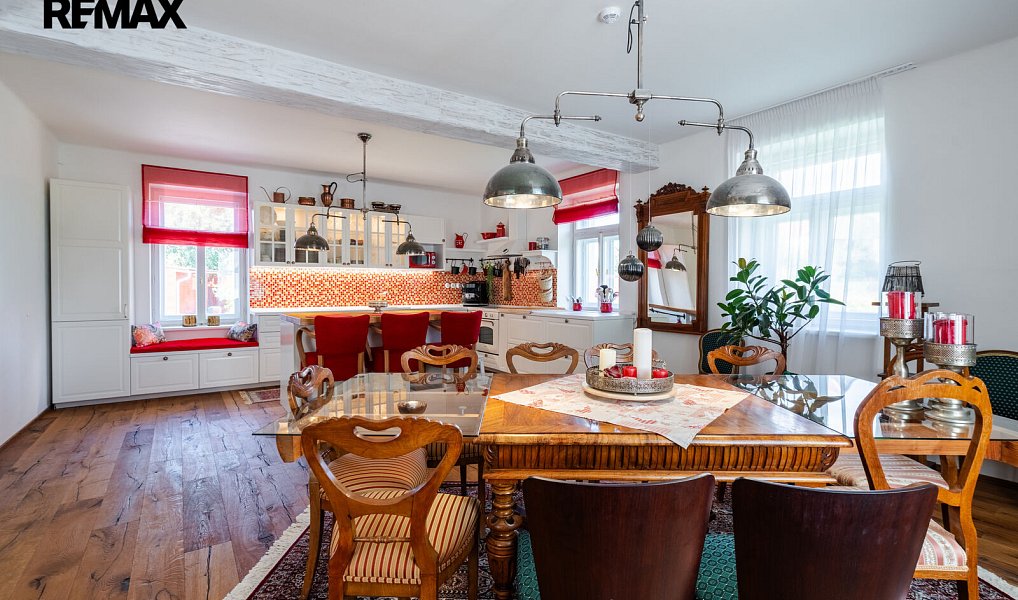 Prodej domu 310 m² s pozemkem 1 227 m², Bobrůvka – náhled fotky 12